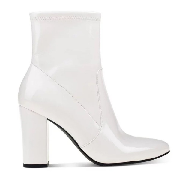 Wild Pair Womens Becci White Patent Zipper Pointed Toe Booties Shoes white 5M - Picture 5 of 9